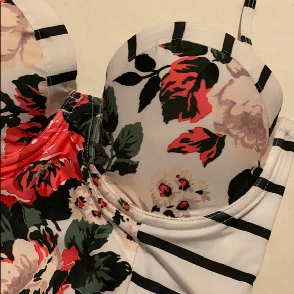 ModCloth Harper one piece - Picture 7 of 14